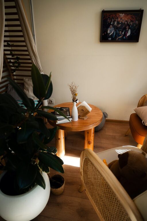 Tips for Creating a Cozy and Inviting Living Room Space